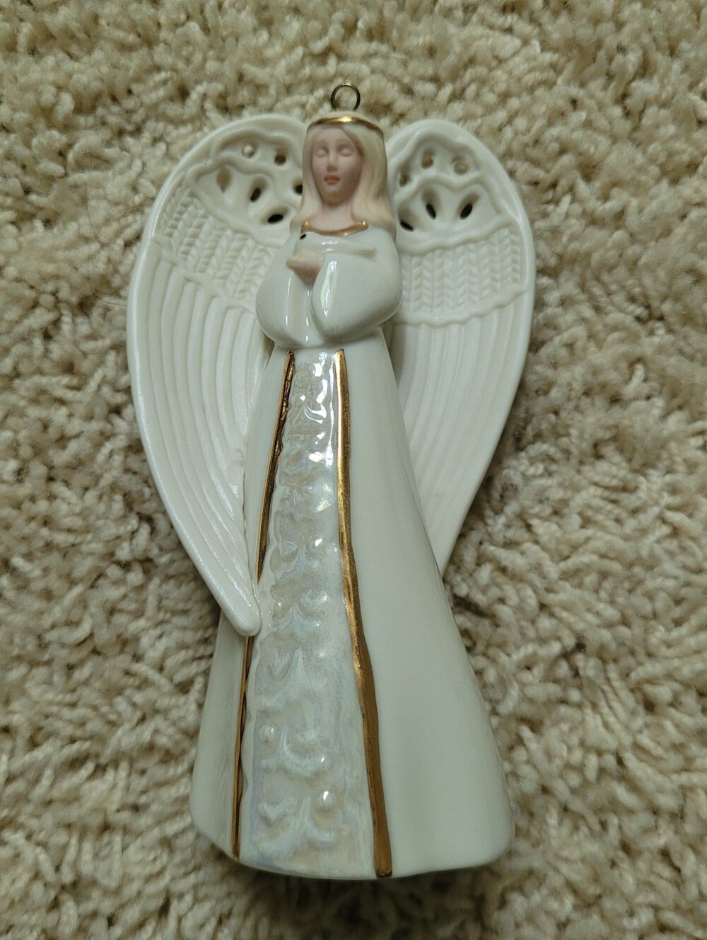 Lenox Angel Of Peace Ornament - Cream Gold Porcelain Christmas Holiday 4.5"